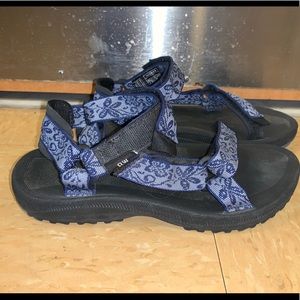 Flowery Teva sandals